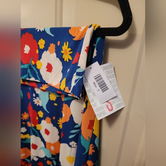 NWT Small Floral Maxi Skirt - Picture 2 of 2